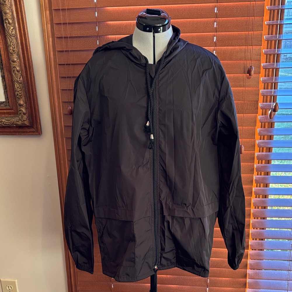Duno Waterproof Packable Hooded Rain Jacket Black Men's Small NWOT Techwear